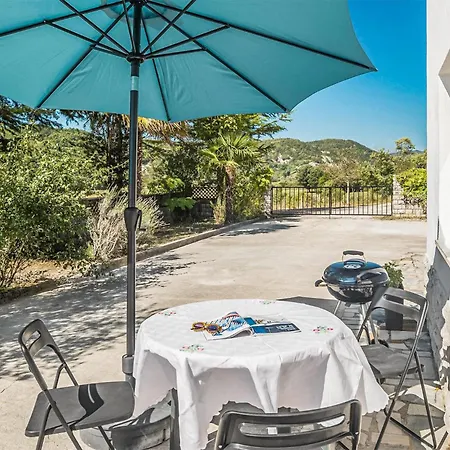 Holiday home Beautiful In Podpican With Wifi *