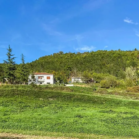 Holiday home Beautiful In Podpican With Wifi
